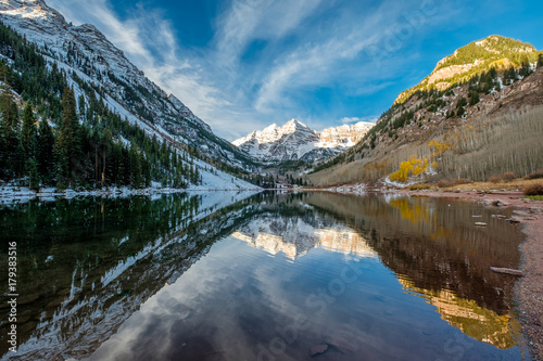 Maroon Bells and Maroon Lake landscape