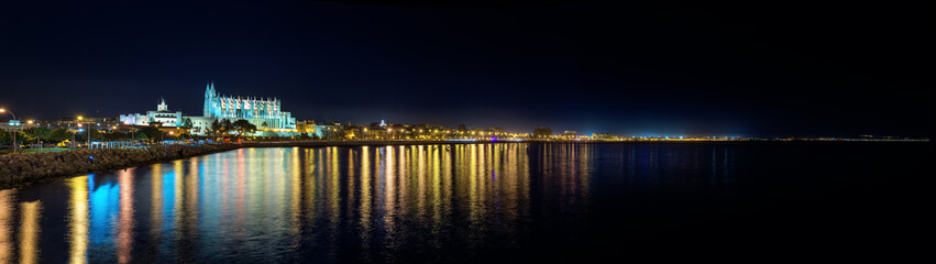 Nachtaufnahme Palma de Mallorca