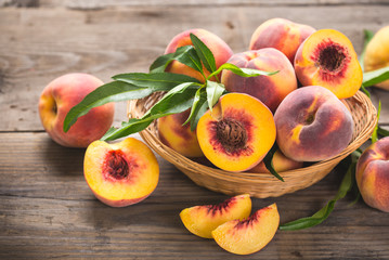 Fresh peaches in the basket