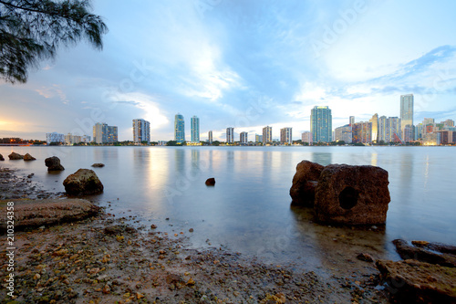 Zdjęcie XXL Linia horyzontu budynki przy Brickell okręgiem, Miami, Floryda, usa