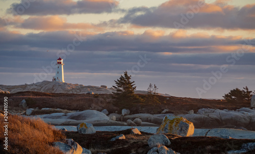 Zdjęcie XXL Peggy's Cove latarnia morska o zachodzie słońca w zimie, turystycznych, zimny, Ocean Atlantycki, nad morzem