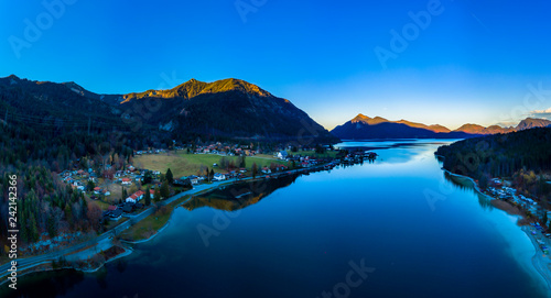 Zdjęcie XXL Widok z lotu ptaka, Kochel am See, Walchensee, Górna Bavaria, Bavaria, Niemcy