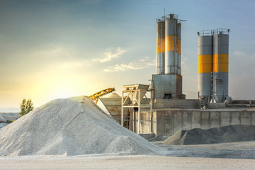 Sand destined to the manufacture of cement in a quarry