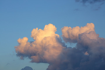 fluffy cloud on blue sky