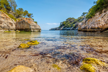 Mallorca: versteckte, sonnendurchströmte Buchten