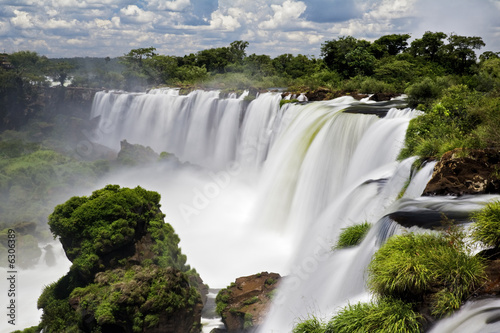wodospad-iguassu-falls