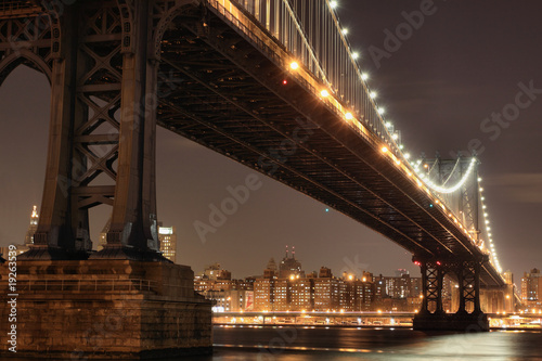new-york-city-skyline-i-manhattan-bridge-w-nocy