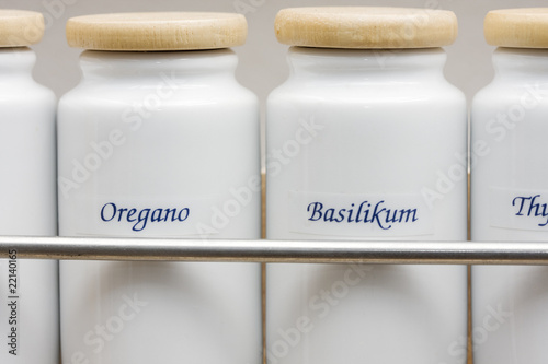 "gewürzdosen" Stockfotos und lizenzfreie Bilder auf Fotolia.com - Bild