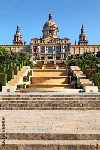 palac-narodowy-barcelona-hiszpania