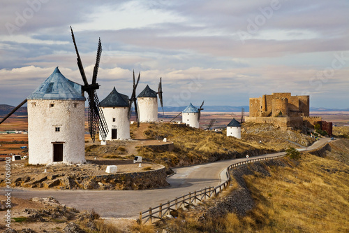 Fototapeta windmills of Don Quixote -traditional Spain