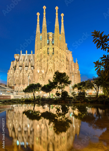 Fototapeta Sagrada Familia at night, Barcelona