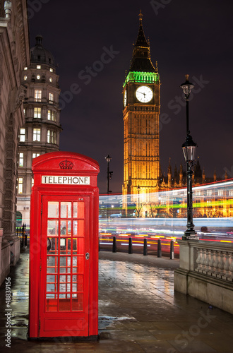 london-telephone-box-z-big-ben-amp-bus-trails