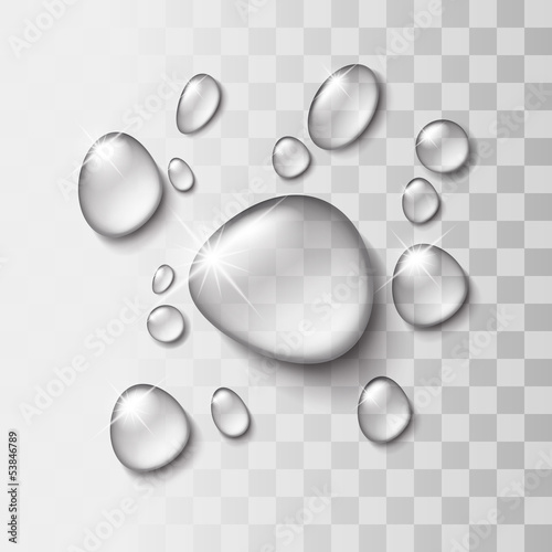 Transparent water drop © tassel78