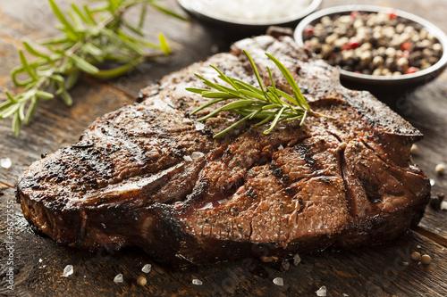 Zdjęcia Grilled BBQ T-Bone Steak