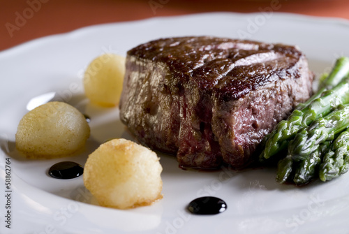 Zdjęcia juicy tenderloin steak