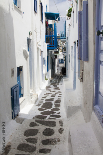 backstreets-z-mykonos-grecja