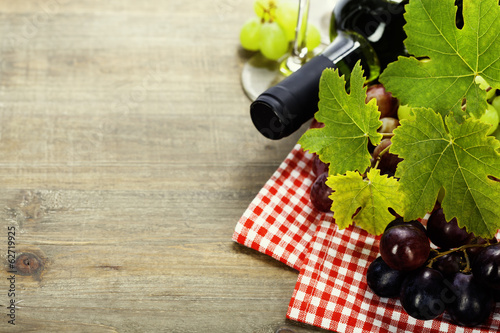 Fototapeta Wine and grape