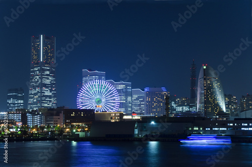 Fototapeta Yokohama Hafen bei Nacht (Japan)