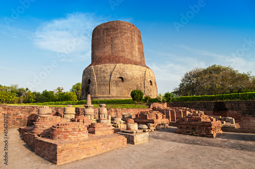 Lacobel Dhamekh Stupa