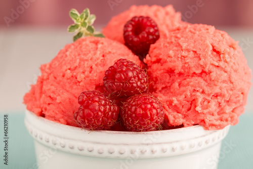 Fototapeta Red fruits ice cream