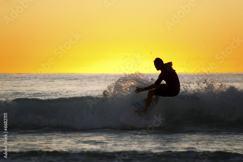 Fototapeta Riding the wave
