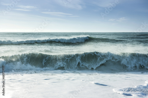 Breaking ocean waves