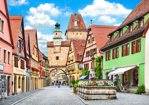  Medieval town of Rothenburg ob der Tauber, Bavaria, Germany