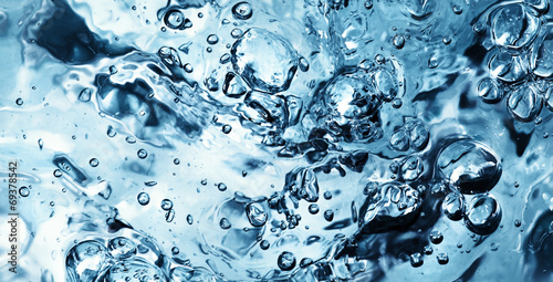 Fototapeta Water wave with bubbles