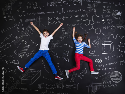 Zdjęcia Two schoolkids learning