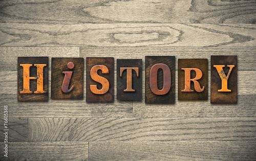 historia-koncepcja-typografii-drewniane