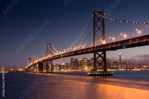 zmierzch-nad-san-francisco-oakland-bay-bridge-i-san