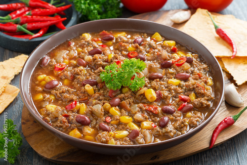 Zdjęcia Mexican dish chili con carne in plate