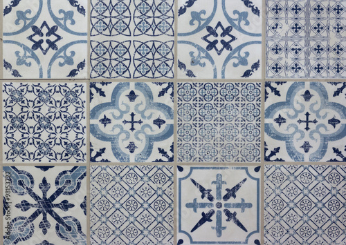 Lacobel decorative tile pattern patchwork design - blue, white