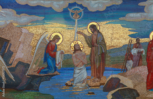 religion-mosaico-de-los-santos-iglesia-ortodoxa-en-kirowograd-ucrania