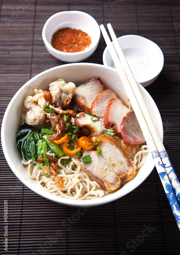 Plakát, Obraz noodle with crispy pork and sliced fried pork,thai food