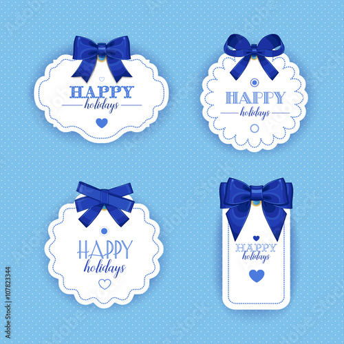 Gift tag with bow.