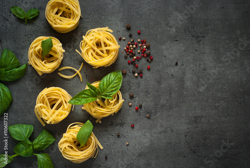 Poster Ingredients for cooking Italian pasta