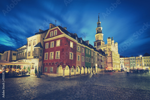Obraz Fotograficzny Retro stylized Old Market Square in Poznan at night, long exposure effect, Poland.