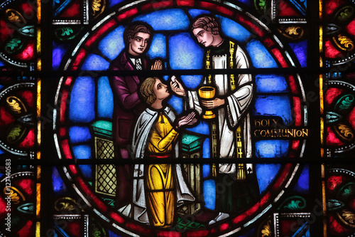 komunia-swieta-witraz-kosciol-episkopalny-sw-bartlomieja