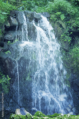  Den Waterfall Park