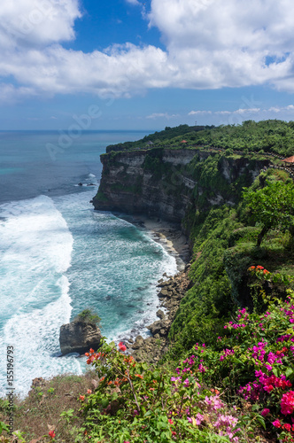 uluwatu-cliff-bali-indonezja