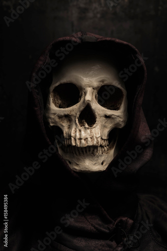 wciaz-zycie-fotografii-artystycznej-z-czaszka