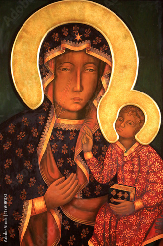 ikona-matki-bozej-czestochowskiej-crypt-bazylika-matki-boskiej-fourwii-lyon-ikona-matki-bozej-czestochowskiej-crypt-bazylika-matki-boskiej-fourwii-lyon