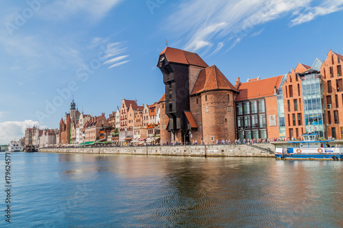 gdansk-polska-wrzesien-2-2016-nadrzeczni-domy