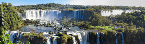 Fototapeta Cataratas do Iguaçu, na fronteira do Brasil