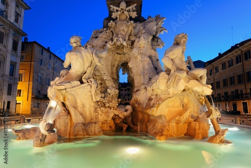 piazza-navona-plac-w-rzymie,-zdjecie,-widok