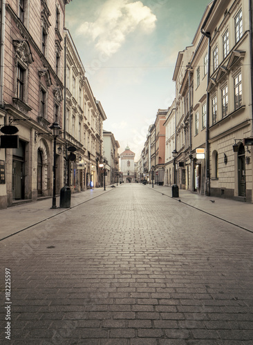 ul-floriana-w-historycznym-centrum-krakowa