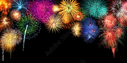  Großes Silvester Feuerwerk als Rahmen Hintergrund mit Textfreiraum