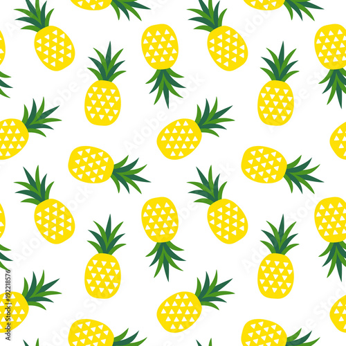 yellow-pineapple-with-triangles-geometric-fruit-summer-tropical-pattern-on-a-white-background-seamless-vector