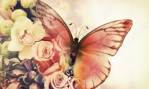 papillon-avec-des-fleurs